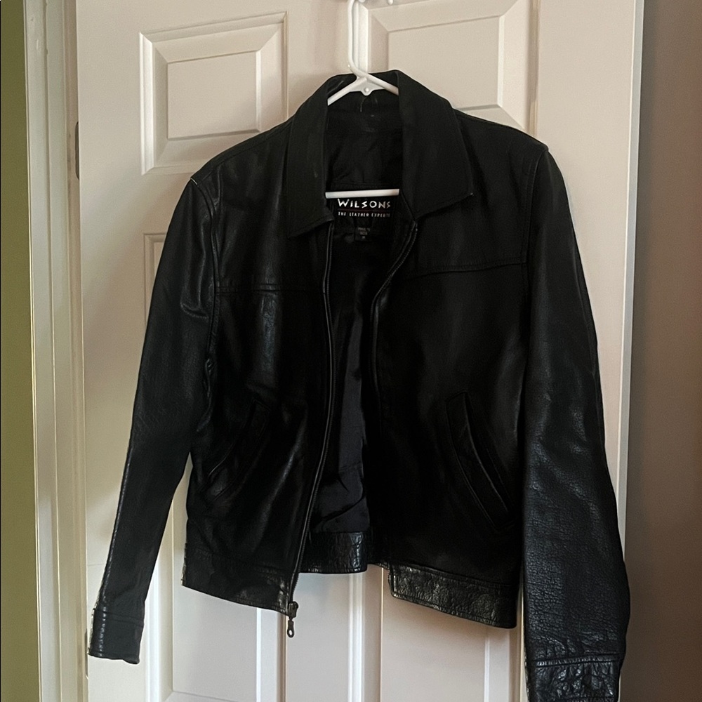 Wilson Women's Classic Black Leather Jacket Excellent Condition